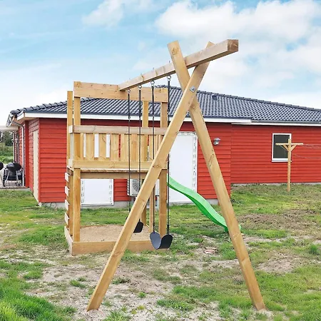 Feriehus 18 Person In