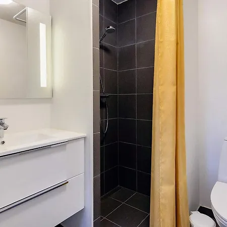 18 Person In Løkken